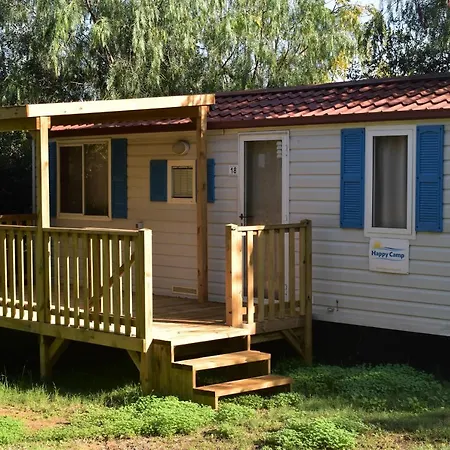 Happy Camp Mobile Homes In Brioni Sunny פארק נופש 3*