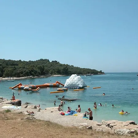 Ferienpark Happy Camp Mobile Homes In Brioni Sunny Camping Štinjan