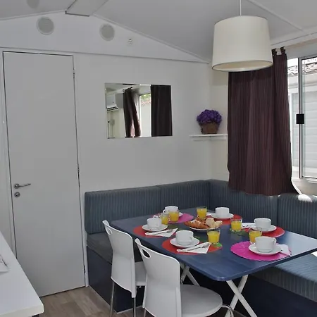 Happy Camp Mobile Homes In Brioni Sunny Camping
