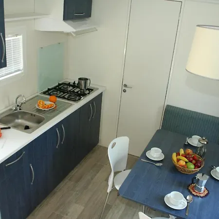 Ferienpark Happy Camp Mobile Homes In Brioni Sunny Camping Štinjan